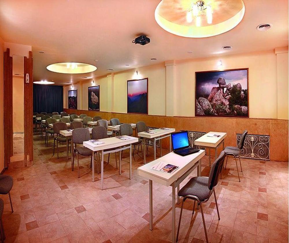 The Boutique Hotel: Square Convenience Hotel Plovdiv